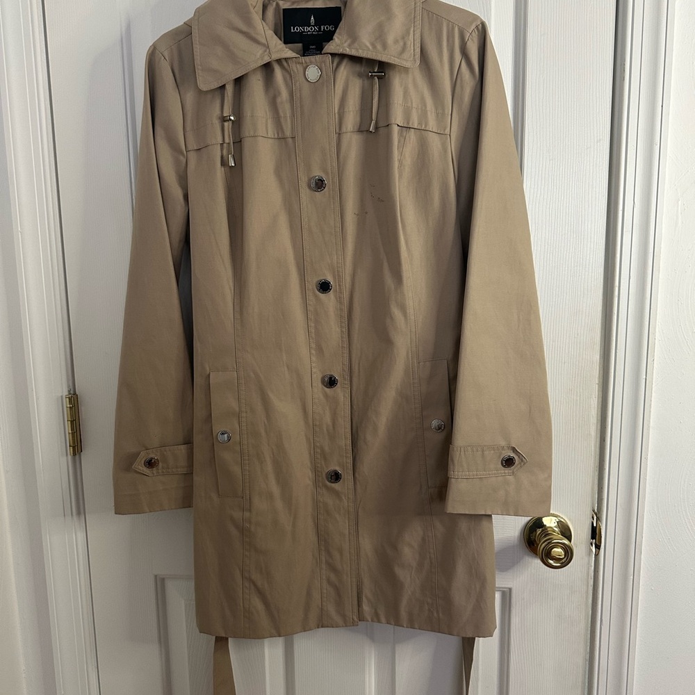 London Fog Women's Beige Trench Coat